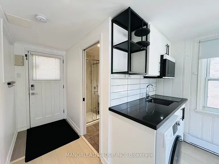 10 Greenyards Dr — Photo 19