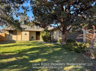 745 SE Manley Pl, Bend, OR 97702