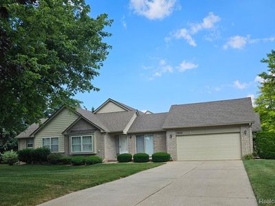 37838 Chase Run Dr, Sterling Heights, MI, 48310