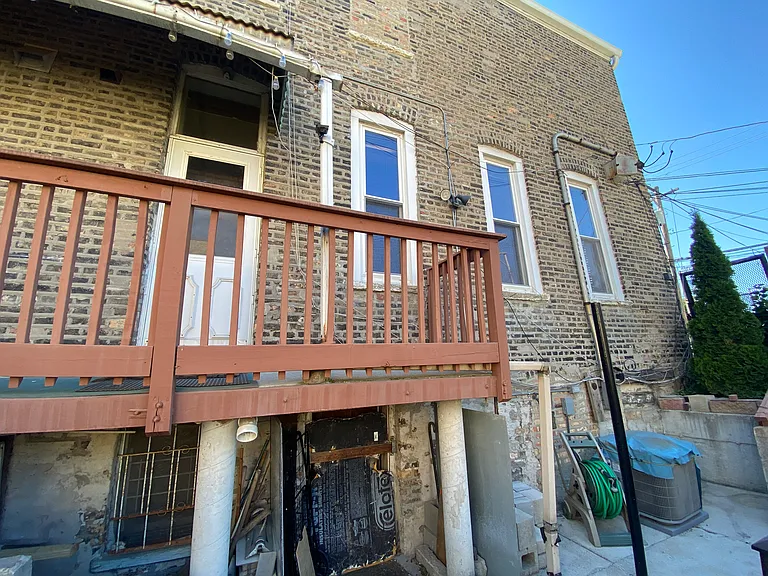 1340 W 19th St #1 — Photo 9