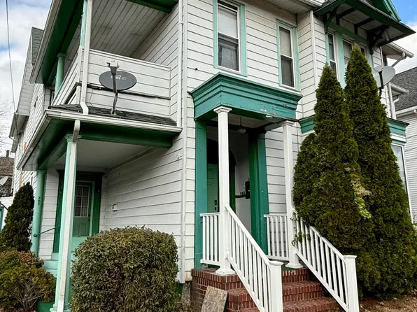231 E Front St APT D, Berwick, PA 18603