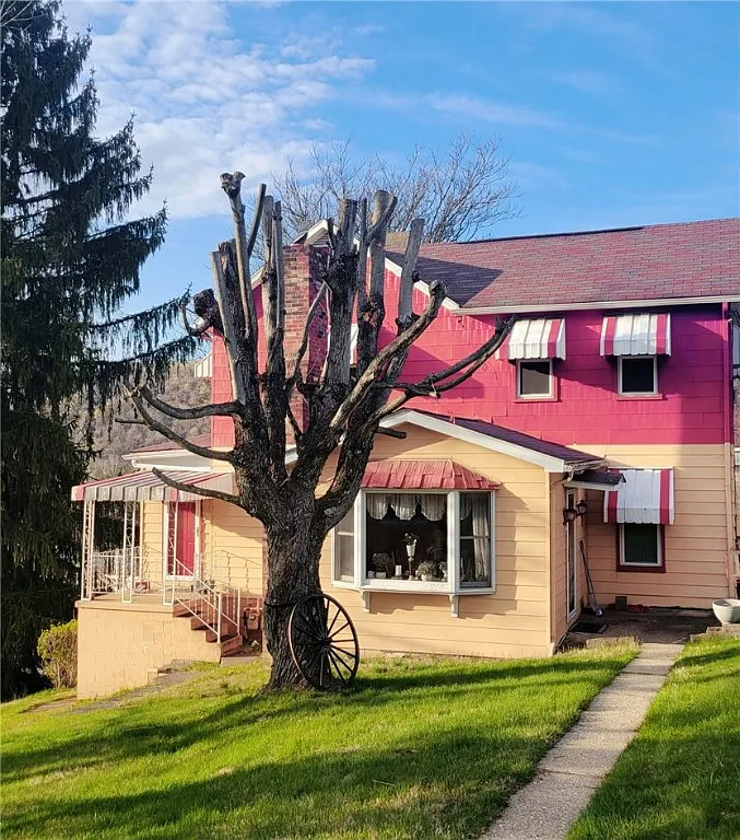 777 Kennedy St photo 1