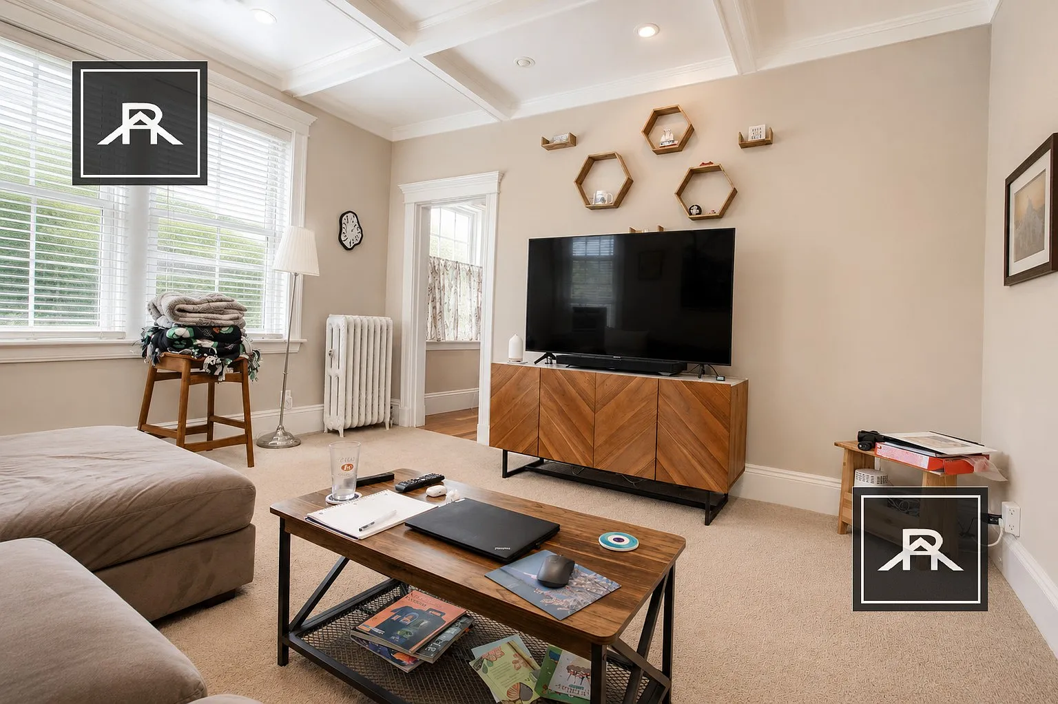 2 bed, 1.0 bath, 945 sqft, $3,300 — Photo 4