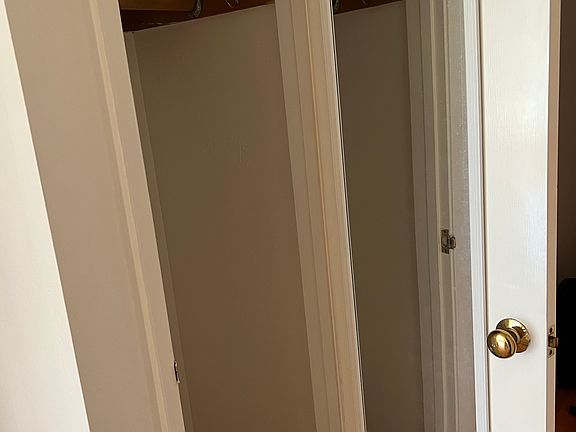 5th image of 2280 Green St APT 101