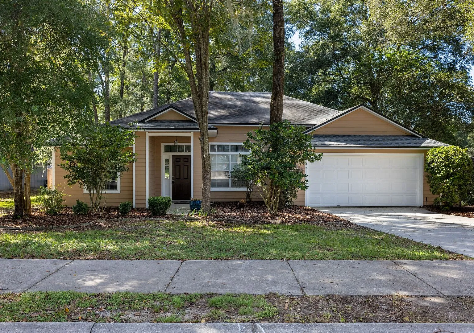 Nicely Remodeled Home In Hickory Forest with Community Amenities — Photo 1