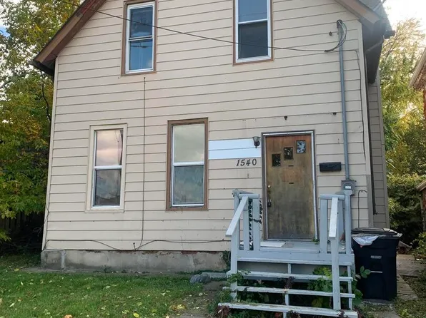1540 8th Ave, Moline, IL 61265