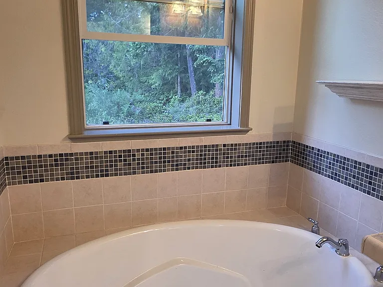 386 Knapp Rd — Photo 12