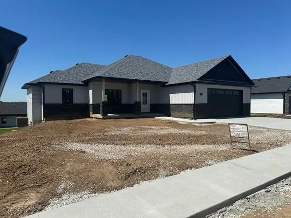 19385 Nicholas Dr, Boonville, MO 65233