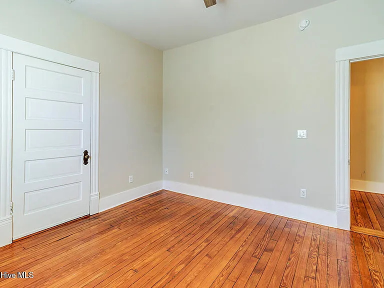1812 Market St — Photo 22