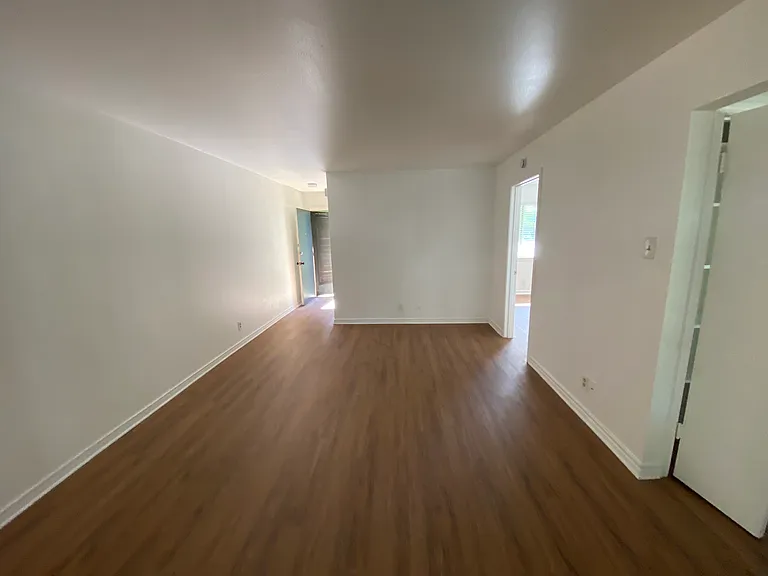 5823 McCommas Blvd #A — Photo 17
