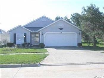 1st image of 475 Pembroke Cv