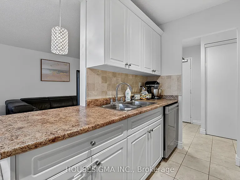 6390 Huggins St #605 — Photo 20