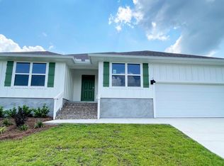 6742 Cambrian Rdg, Laurel Hill, FL 32567