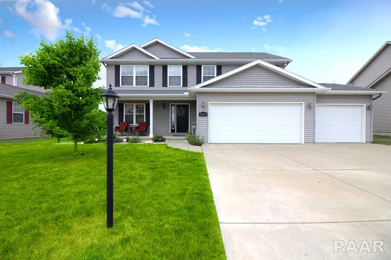 1825 Jadens Way photo 1