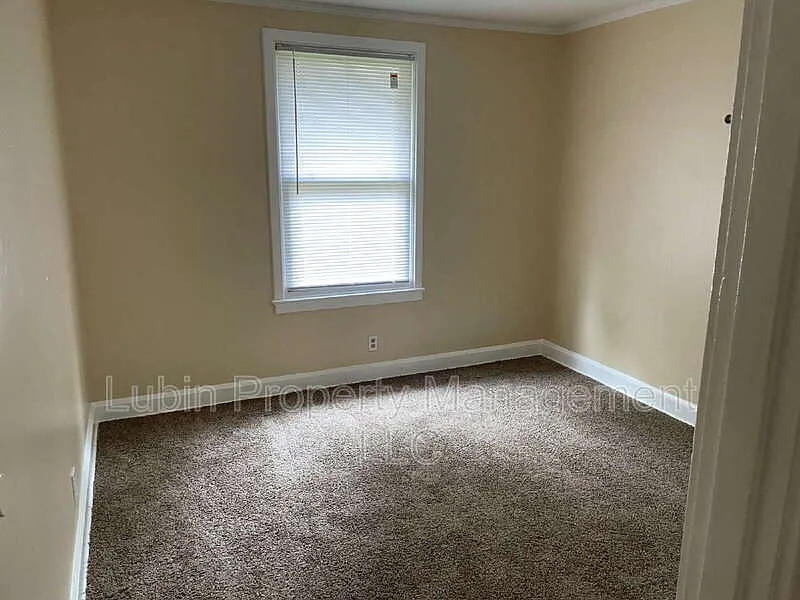 1 bed, 1.0 bath, 575 sqft, $700 — Photo 4