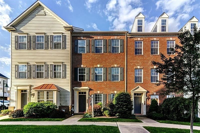 1st image of 108 Village Pl