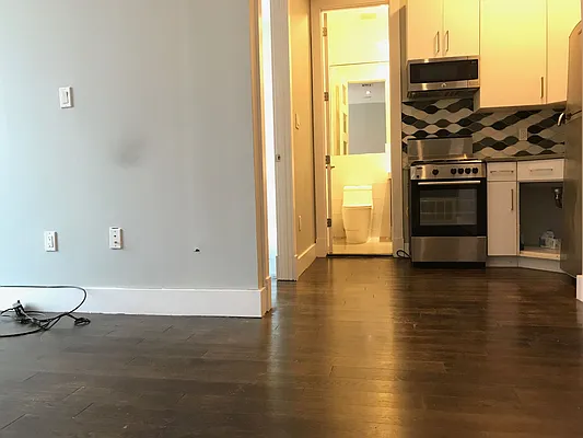 Rented by Brooklyn Group | media 33