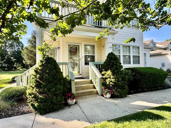 169 Captains Way, Port Jefferson, NY 11776