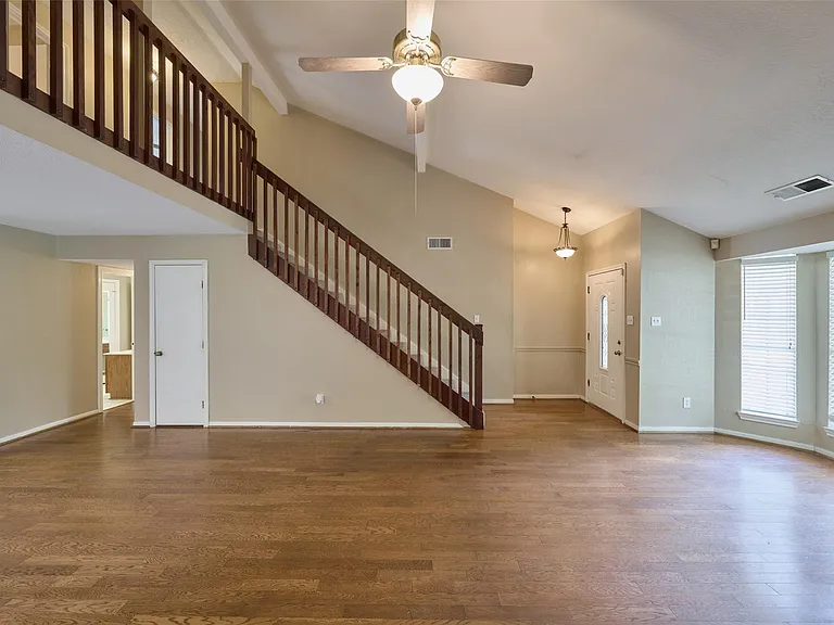 23311 Grand Rapids Ln — Photo 10