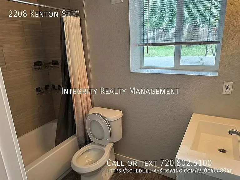 2208 Kenton St — Photo 8