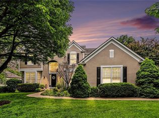 3541 W 143rd Ter, Leawood, KS 66224