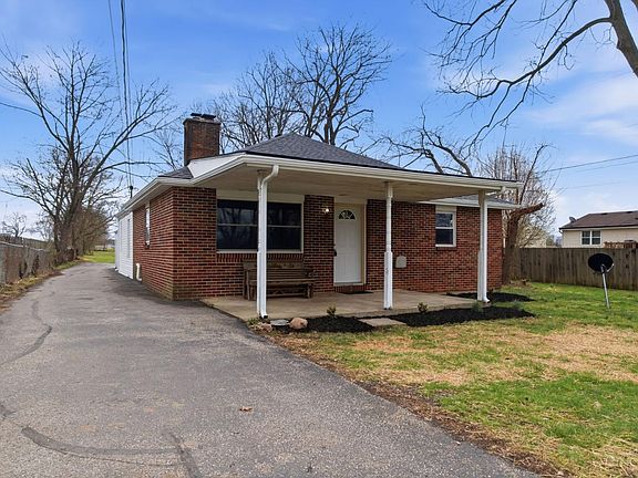 3rd image of 1090 Boyle Rd
