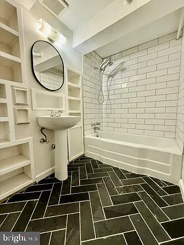 920 Boucher Ave #2 — Photo 5