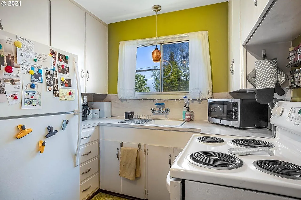 2 bed, 850 sqft, $2,125 — Photo 4