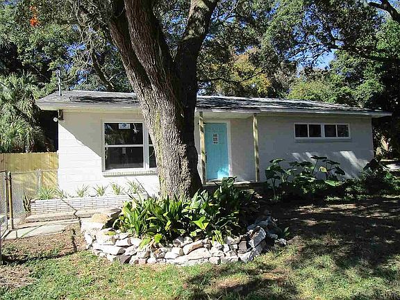 3rd image of 239 Citrus St