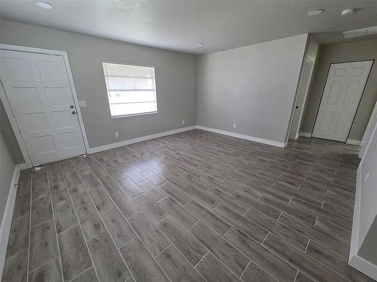 38300 Henry Dr — Photo 6