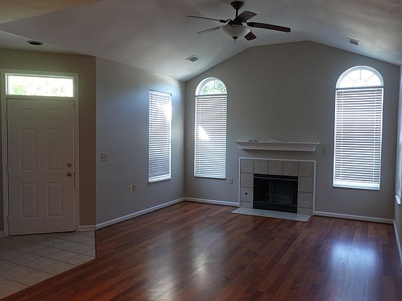 4th image of 1945 Appling Oaks Cir