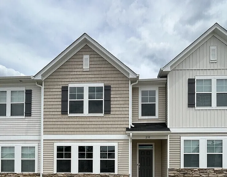 232 Marelli Dr — Photo 1