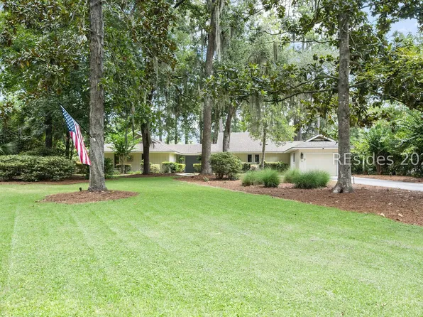 11 Timber Ln, Hilton Head Island, SC 29926