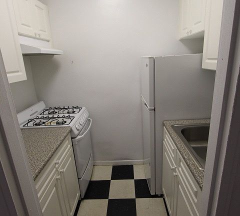 3rd image of 14477 41st Ave APT 311