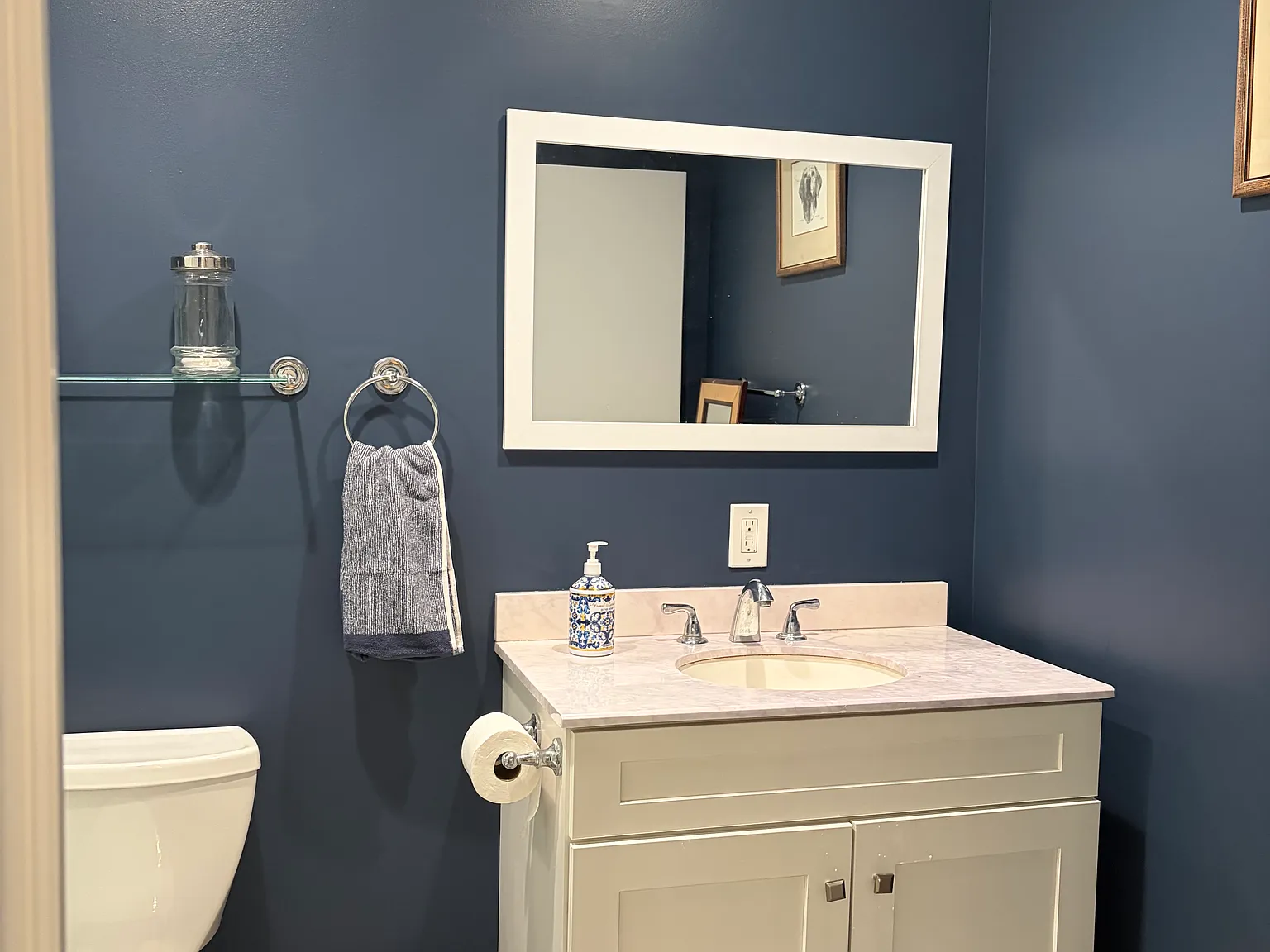 801 Willow Ave — Photo 4