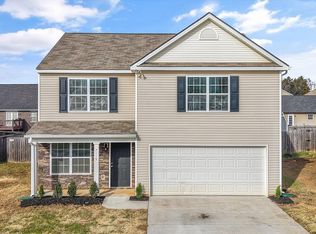 7119 Forest Willow Ln, Corryton, TN 37721