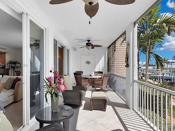 2nd image of 101 Gulfview Dr #116D