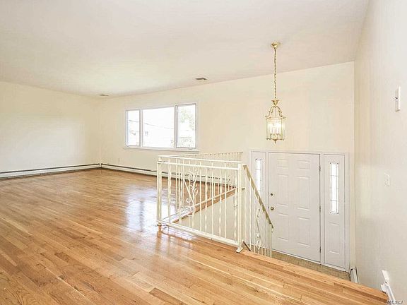 2nd image of 66 Smith St
