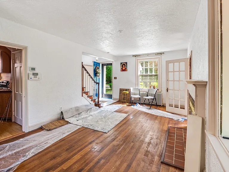 3408 Montrose Ave — Photo 7