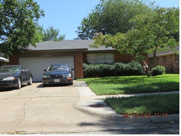 1st image of 8755 Mosswood Dr