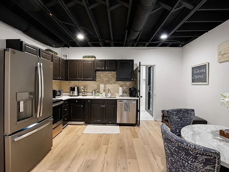 3206 Arbor Rdg — Photo 27