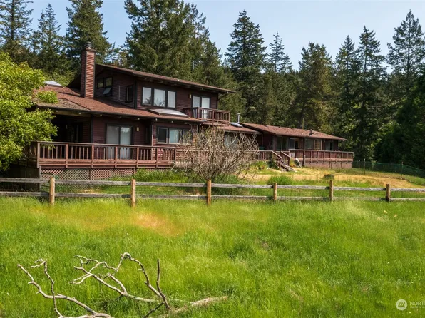 301 Blue Heron Lane, Orcas Island, WA 98245