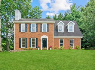 979 Sugar Crossing Ln, Sugar Hill, GA 30518