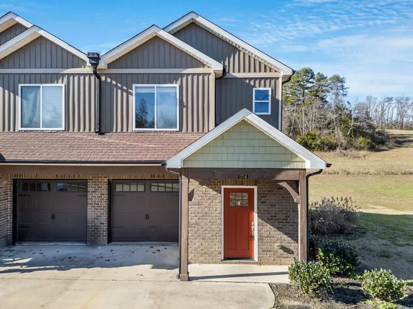 1712 McCleary Bend Rd, Sevierville, TN 37876