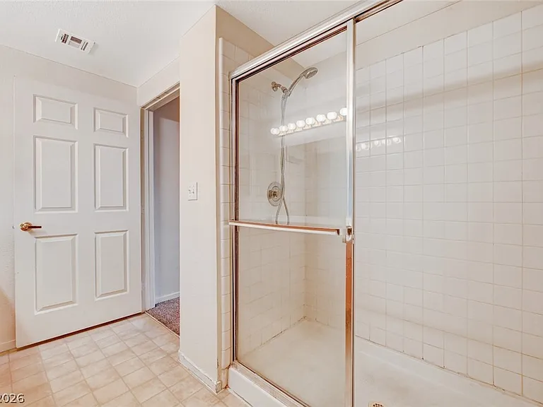 10553 Pine Pointe Ave #102 — Photo 34