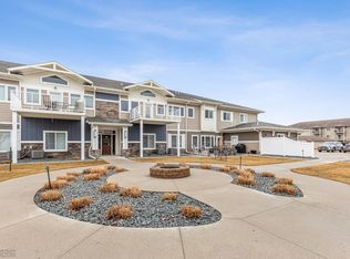 2840 Calico Dr S #A, Fargo, ND 58104