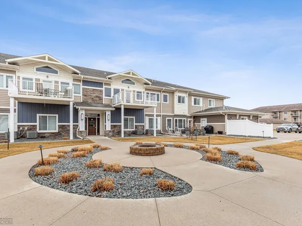 2840 Calico Dr S #A, Fargo, ND 58104