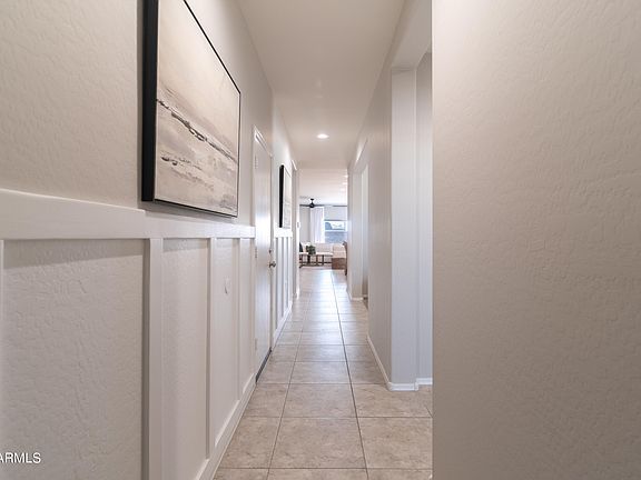 3rd image of 30761 W WHITTON Avenue