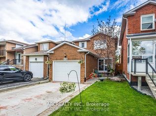 49 White Blvd, Vaughan, ON L4J5Z4