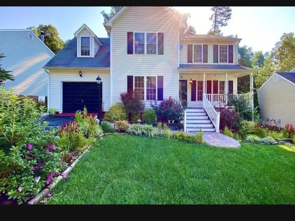 11237 Parrish Creek Ln, Midlothian, VA 23112